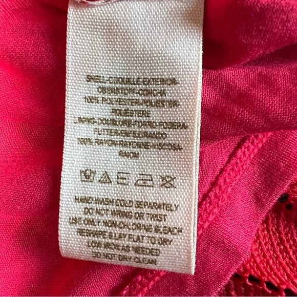 FREE PEOPLE Crochet Dress Mini Red Strawberry Long Sleeve Size Medium NWT - Picture 10 of 12